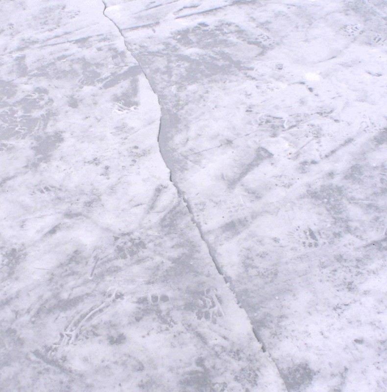 ice cracks Vincent Rink