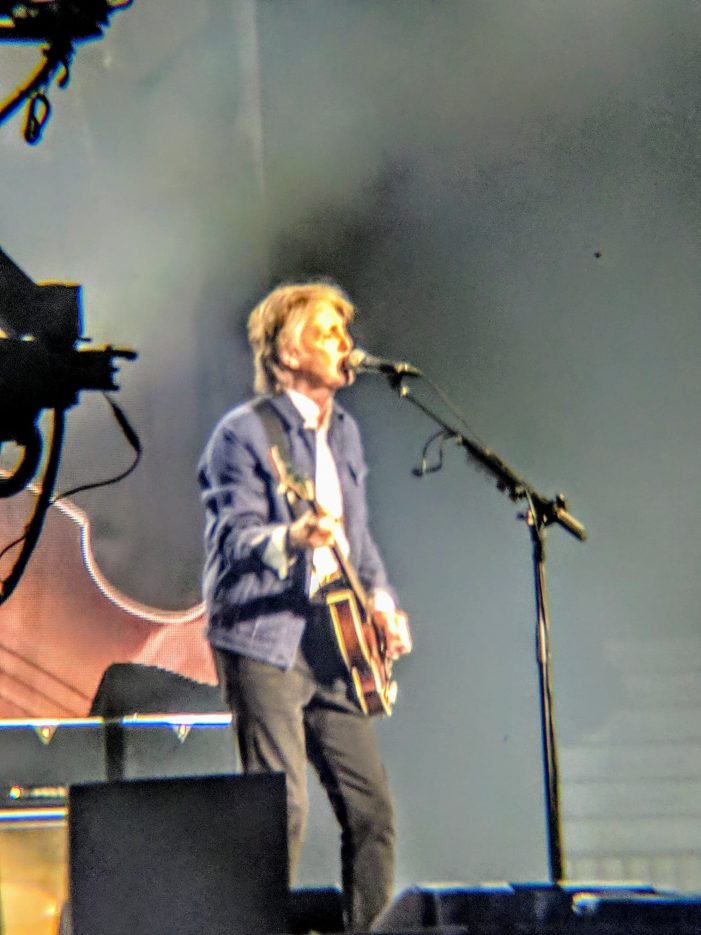 Former Beatle Paul McCartney Doesnâ€™t Disappoint Bell Centre in Montreal by Pierre Chicoine 092118
