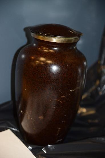 Ottawa Police seeking rightful owner of found urn – August 14, 2013