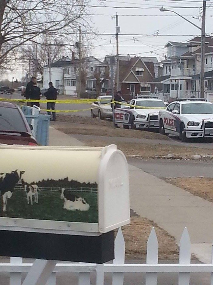 BREAKING MURDER in Cornwall Ontario Coroner Called to East End