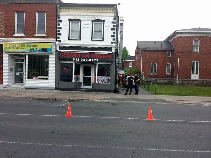 Cornwall Police Attend Popular Eatery CEDARS ON WHEELS – MAY 27, 2015 UPDATED PROJECT HARDEN